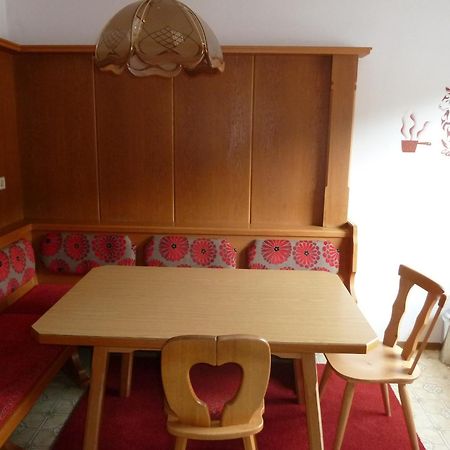 אלמאו Alpking Hostel מראה חיצוני תמונה