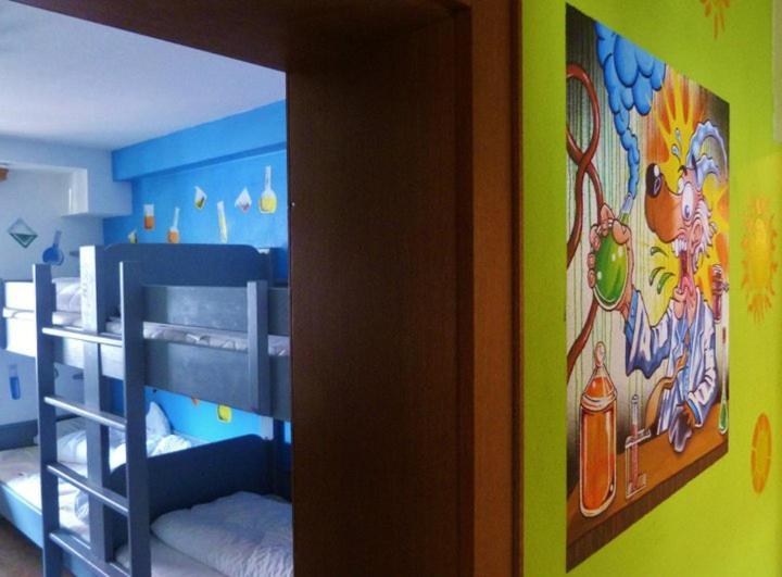 אלמאו Alpking Hostel מראה חיצוני תמונה